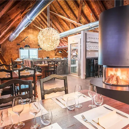 Le Manoir *